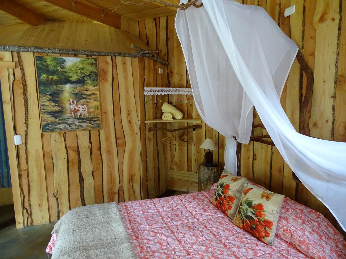 Cabanas Las Hortensias Hotel Niebla Luaran gambar