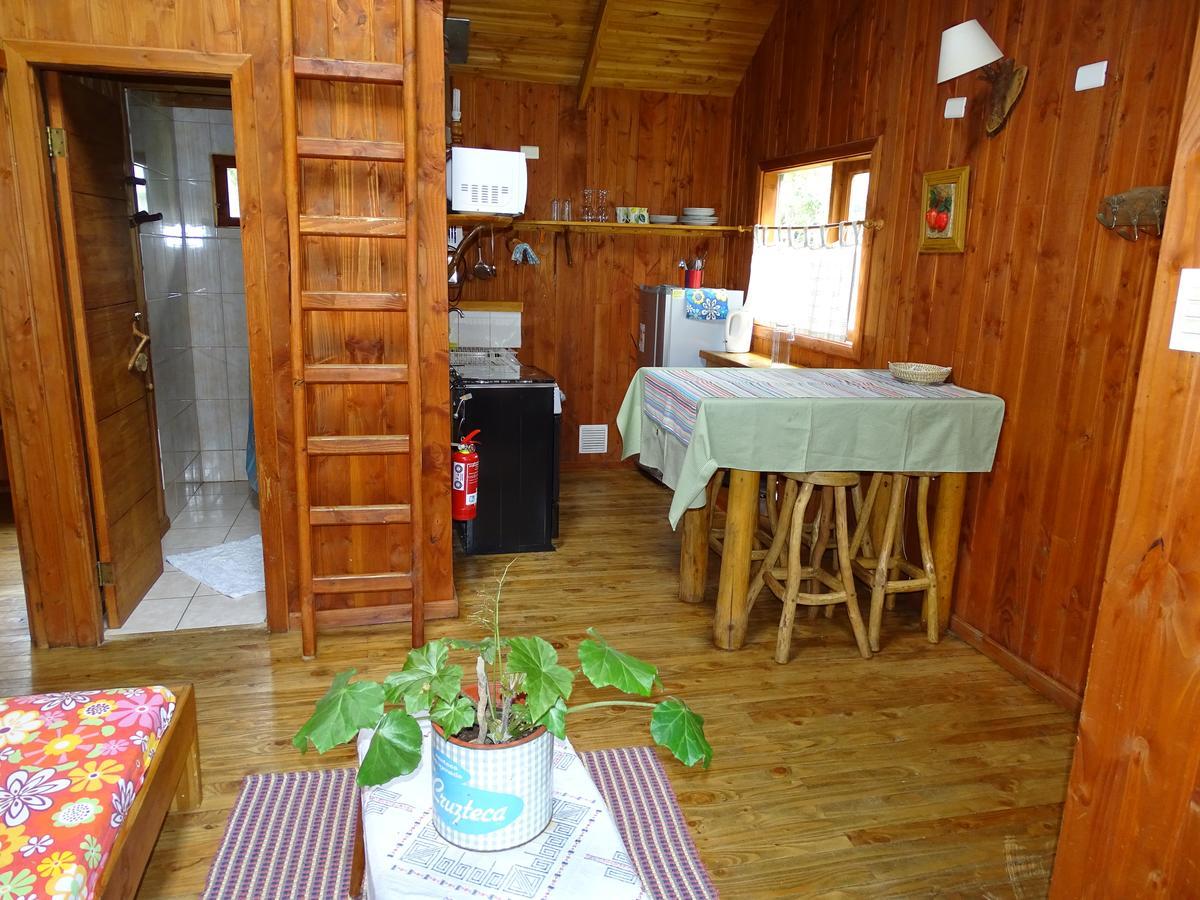 Cabanas Las Hortensias Hotel Niebla Luaran gambar