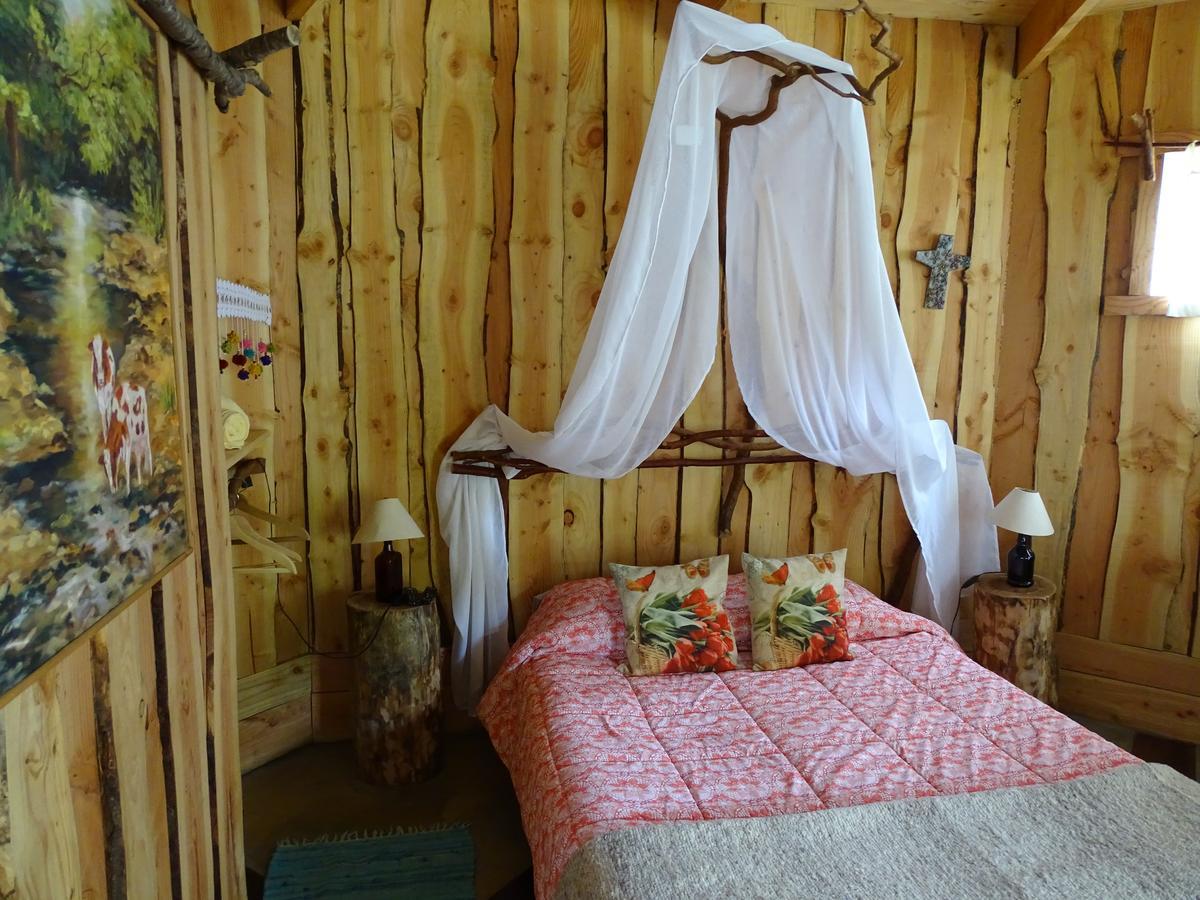 Cabanas Las Hortensias Hotel Niebla Luaran gambar